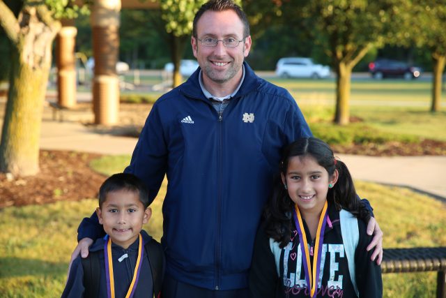 Horizon father with students